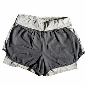 💛 Energy Zone Athletic Shorts – Charcoal & Light Gray Layered Workout Shorts (M)